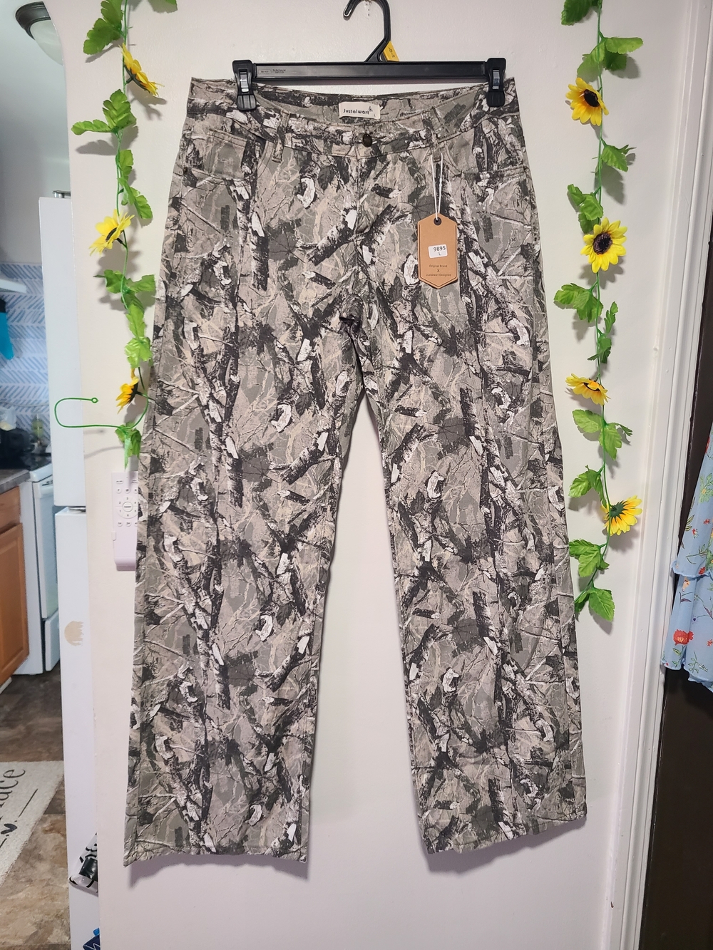 Nwt Womens Camo Large Jean Pants
